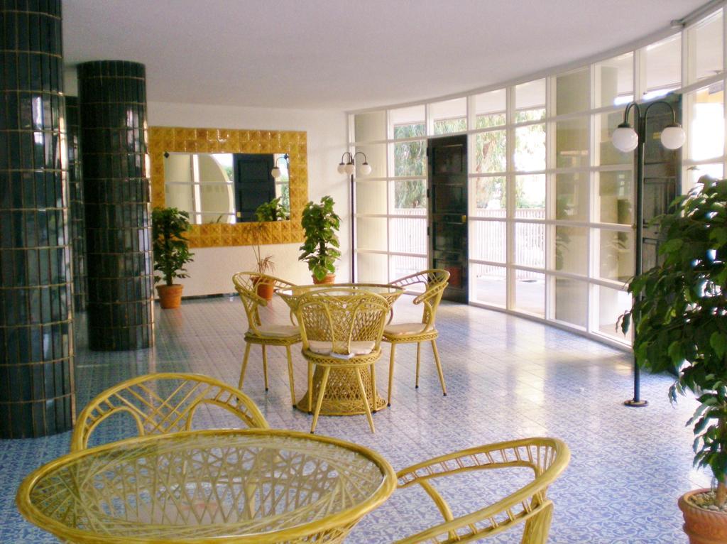 Acapulco Sol Central Lloret Apartment Лорет де Мар Екстериор снимка